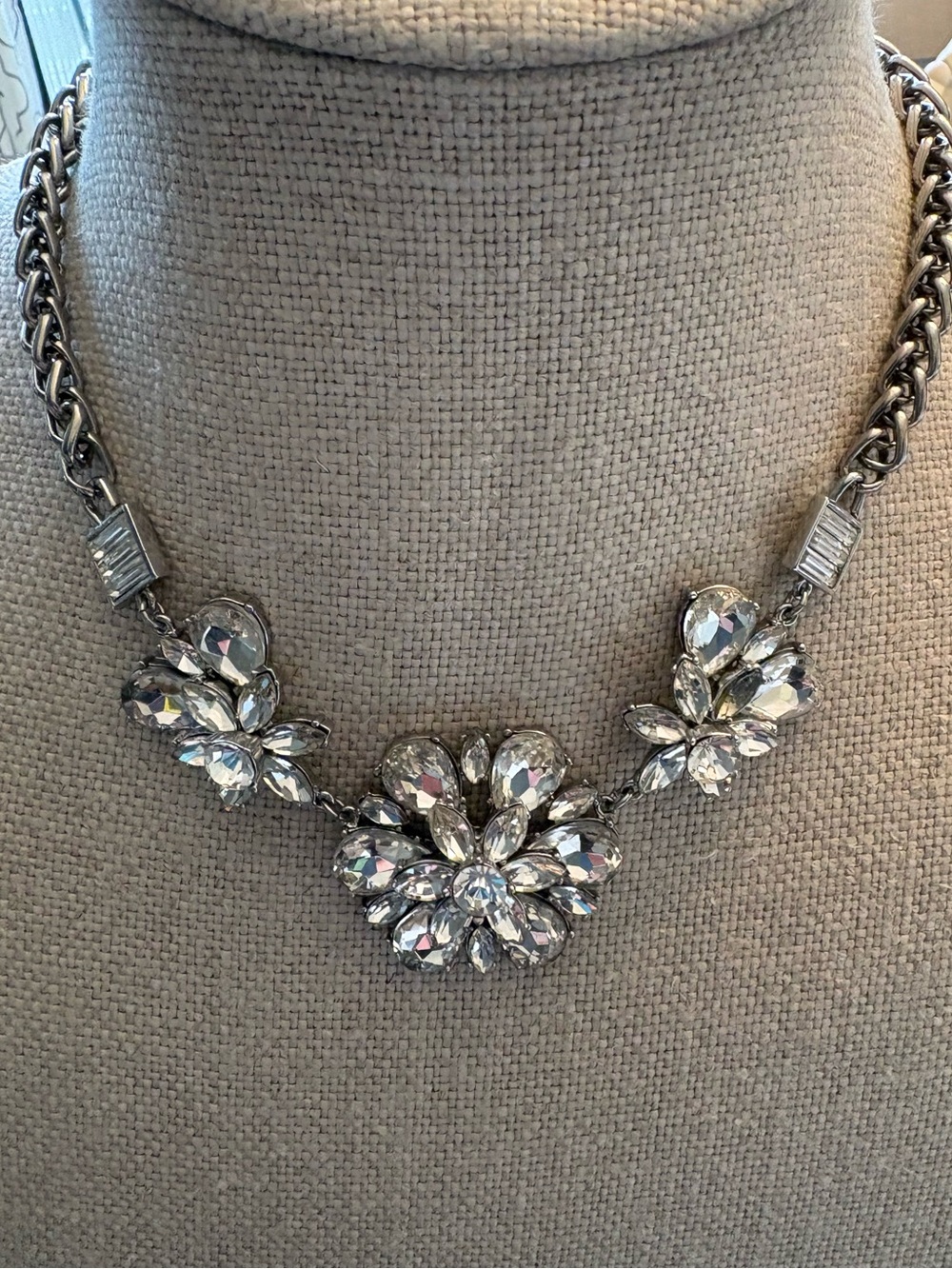 kate spade New York Electric Gardens Crystal Floral Statement Necklace NWOT